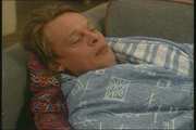 Preview Image for Screenshot from Men Behaving Badly Series 6